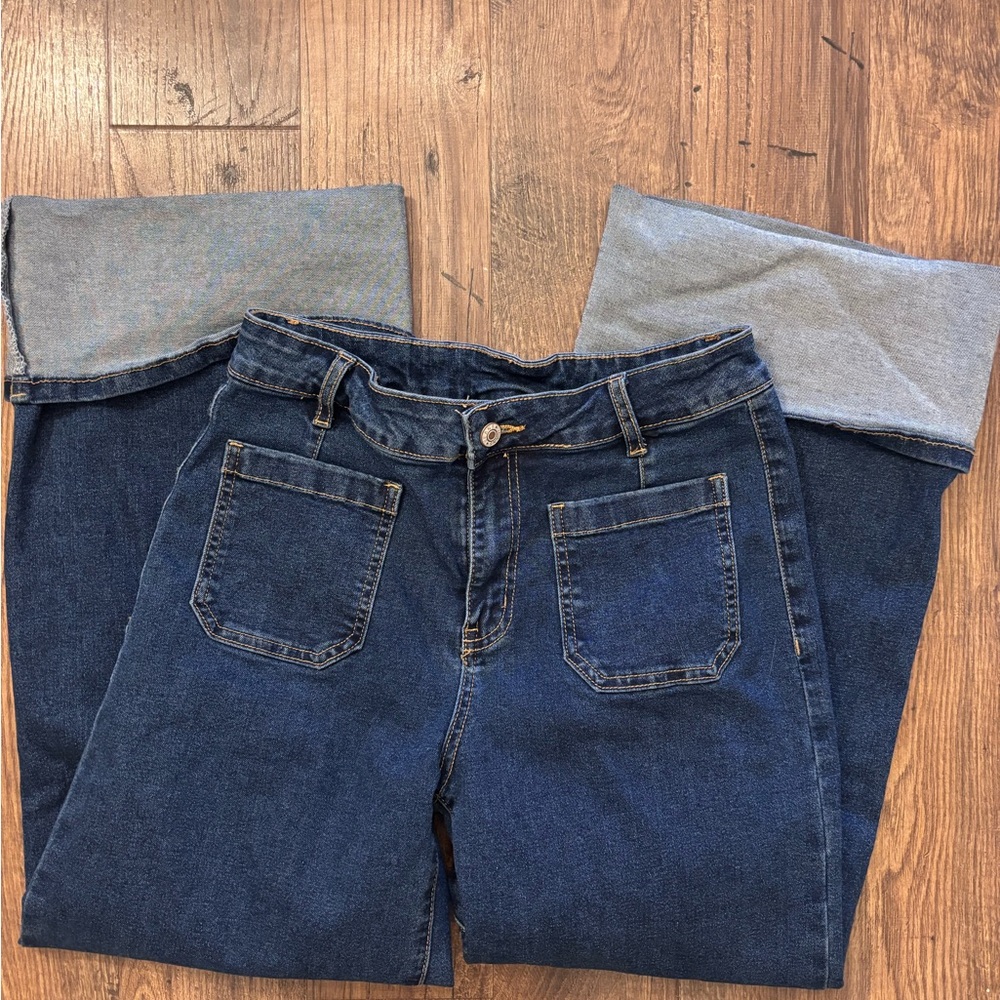 Wide Leg Cropped Jeans with Cuff